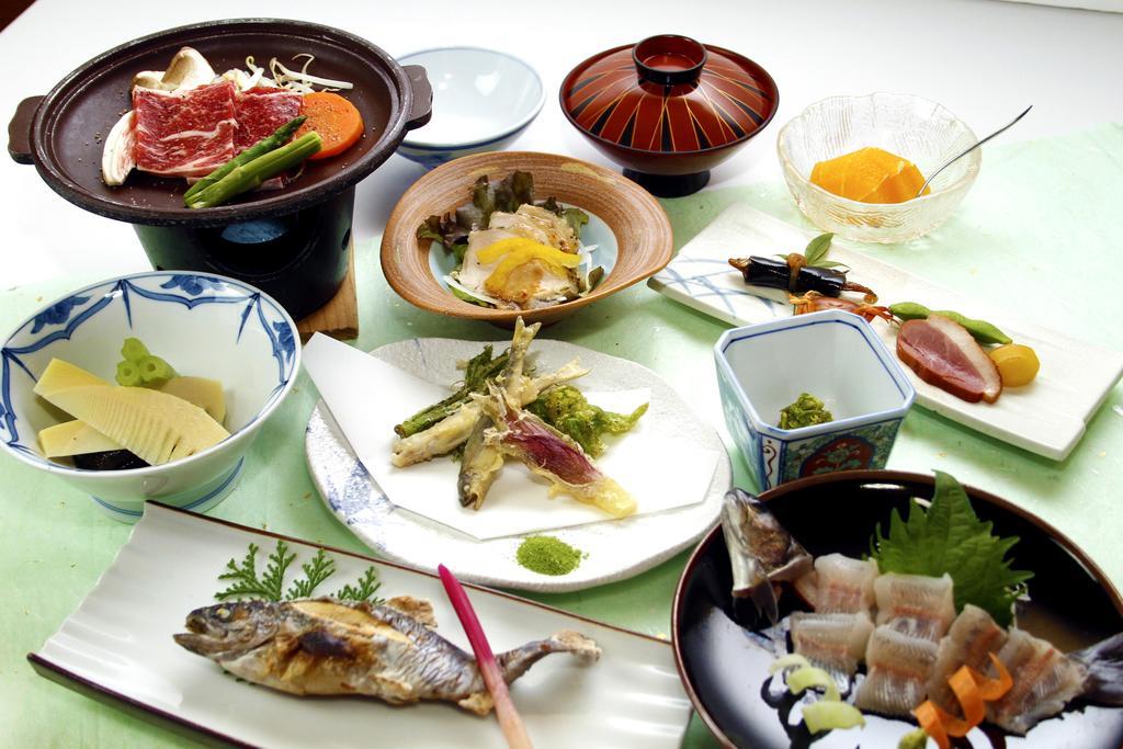 Asano Ryokan Gujo Exteriör bild